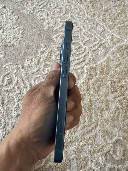 Айфон 13 синий….