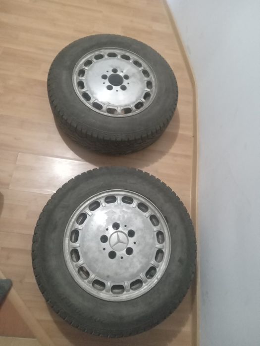 Продам диски мерседес 126,123 классика