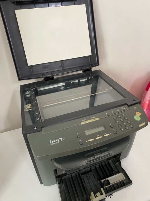 Принтер три в одном: Canon MF4018