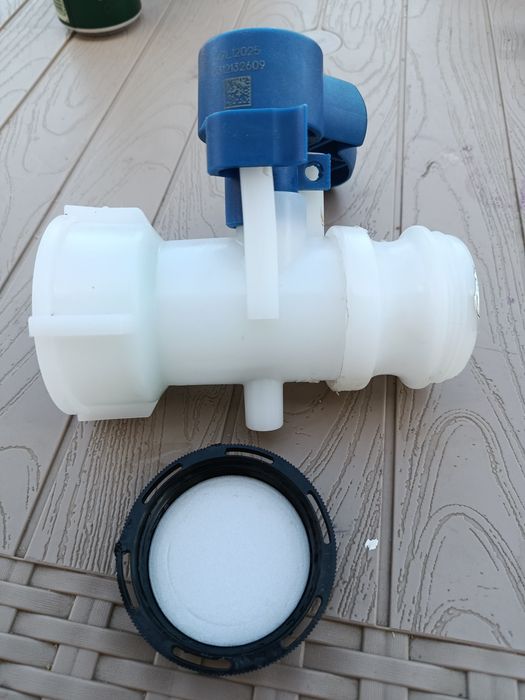 Robinet pentru rezervor IBC de 1000 litri,