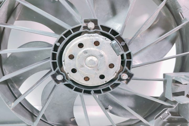 Electroventilator Racire Apa 8200151465R Renault Scenic a 2-a generat