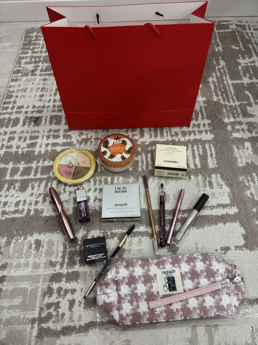 Продам люкс косметики