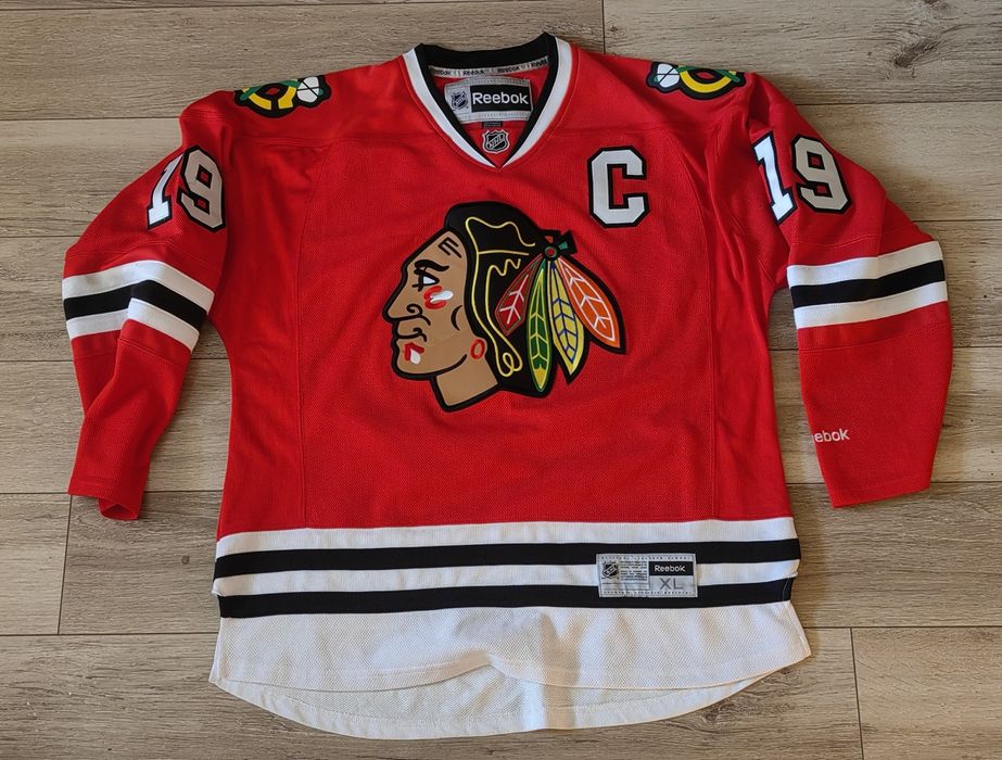 ОРИГИНАЛНА NHL фланелка Jonathan Toews (Chicago Blackhawks)