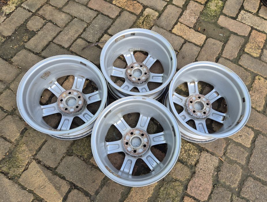 Set 4buc jante aliaj originale Skoda R15 seria 6.5Jx15H2 ET 43 - 5x100