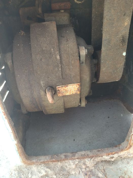 Токарный станок тв 4 родной состоянии