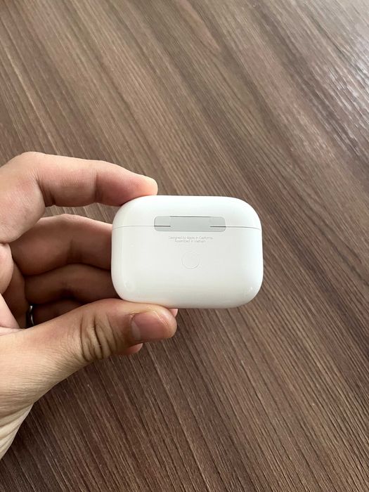 AirPods Pro 2 (Lightning)