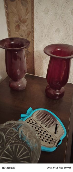 Продаётся посуда. Многие из них абсолютно новие