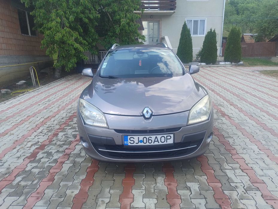 RENAULT Megane