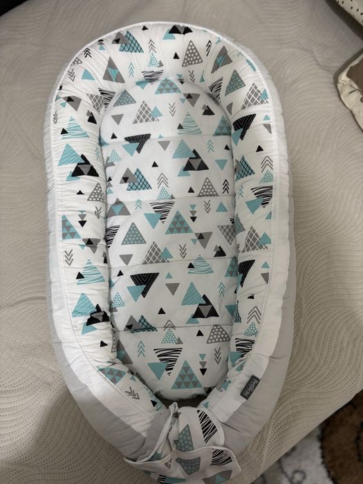 Vând cosulet bebelus pt dormit