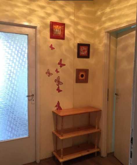 Дава се под наем Двустаен апартамент в Бургас, Братя Миладинови - 50 кв.м за 175 € - Снимка #2