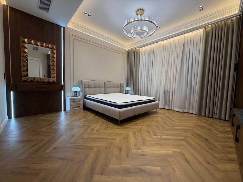 Продаётся 4-х комнатная квартира от Габус  бутик Гламур