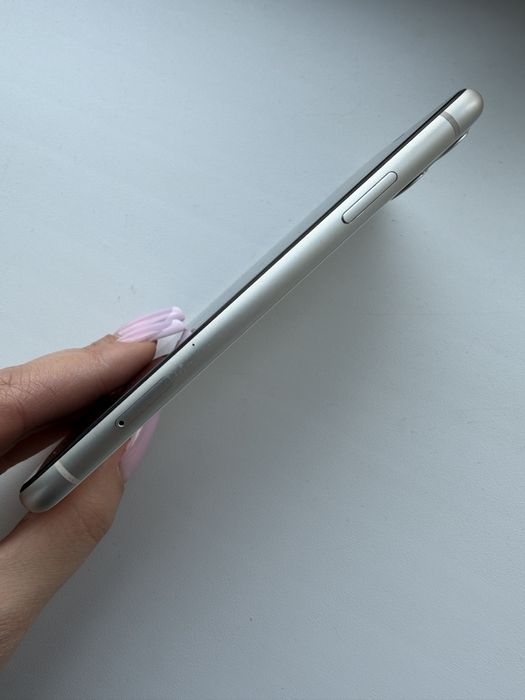iphone 11 в идеальном состоянии