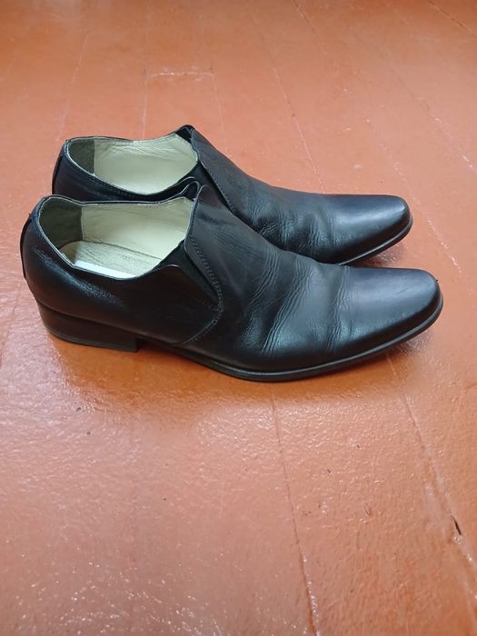 Продам мужские туфли