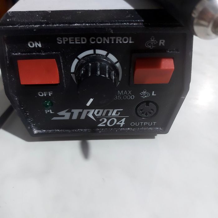 Продам    машинку