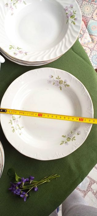 Порцелан за допълване с Теменужки