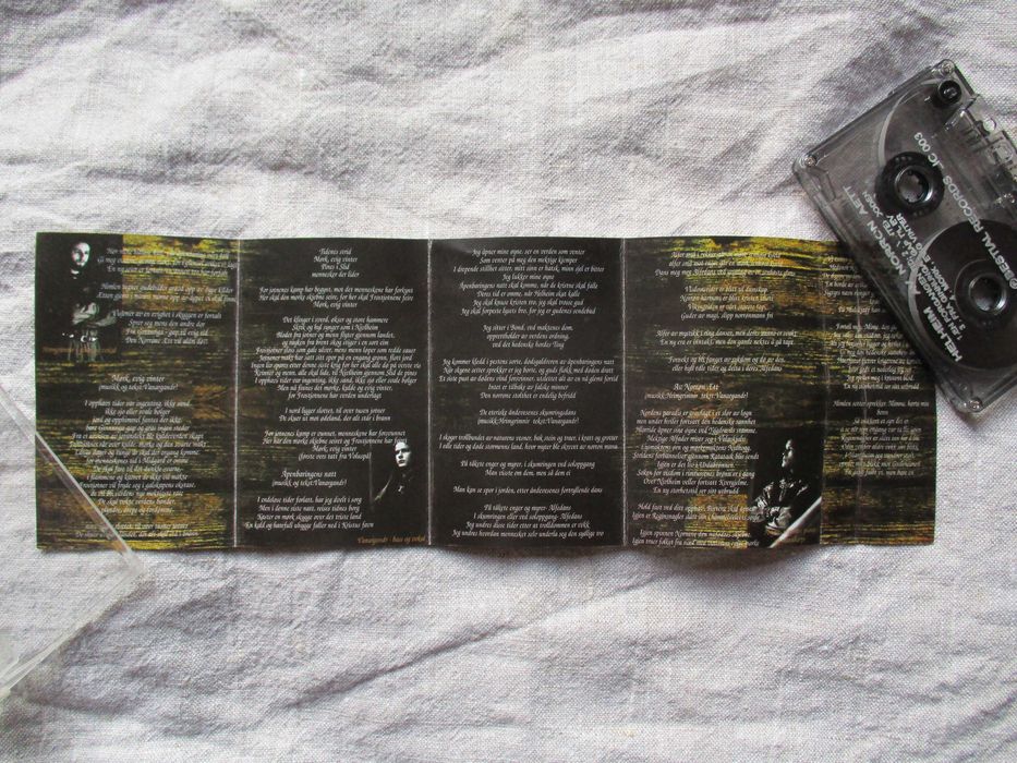 Casetă audio, Helheim, Av Norrøn Ætt, licență Bestial Records