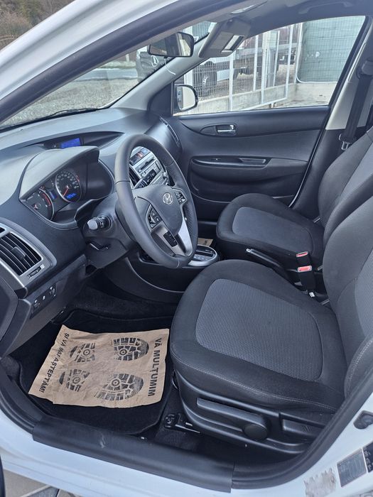 Hyundai I20 1.4 benzina automat!
