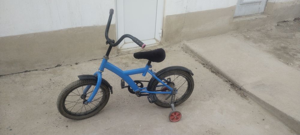 Velosiped sotiladi Razmer 16
Xolati rasmdagidek Hech qanday