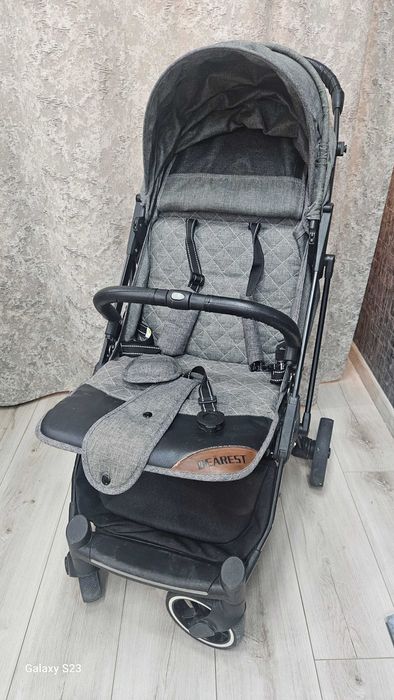 Продаю коляску б/у