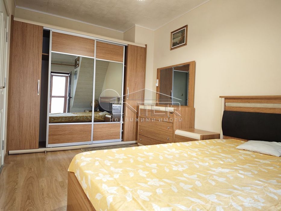 Дава се под наем Тристаен апартамент в Варна, Левски - 90 кв.м за 648.21 € - Снимка #4