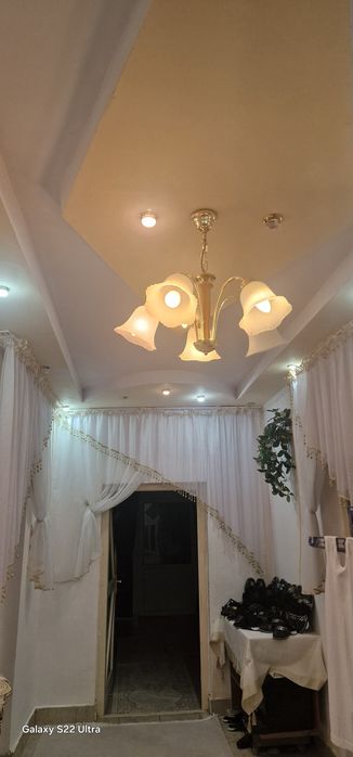 Luste cu becuri economice