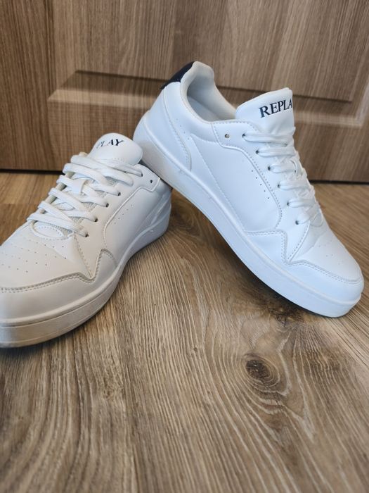 Мъжки маратонки сникърси Replay 43 номер.