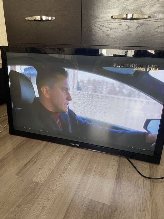 Продаи телевизор