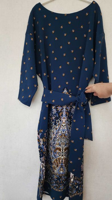 Платье женское с рукавами