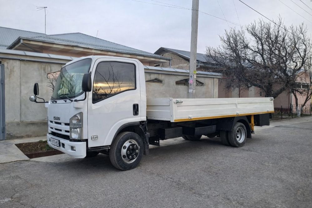 Isuzu manipulyator evakuator