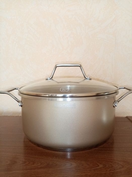 Кастрюля Rondell 4 литра.