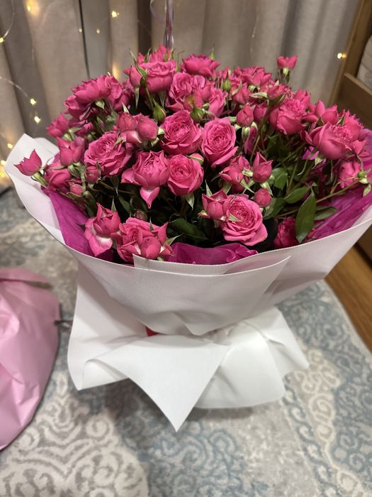 Цветы вместе с шарами