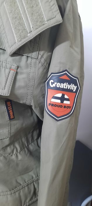 Ветровки на мальчика .