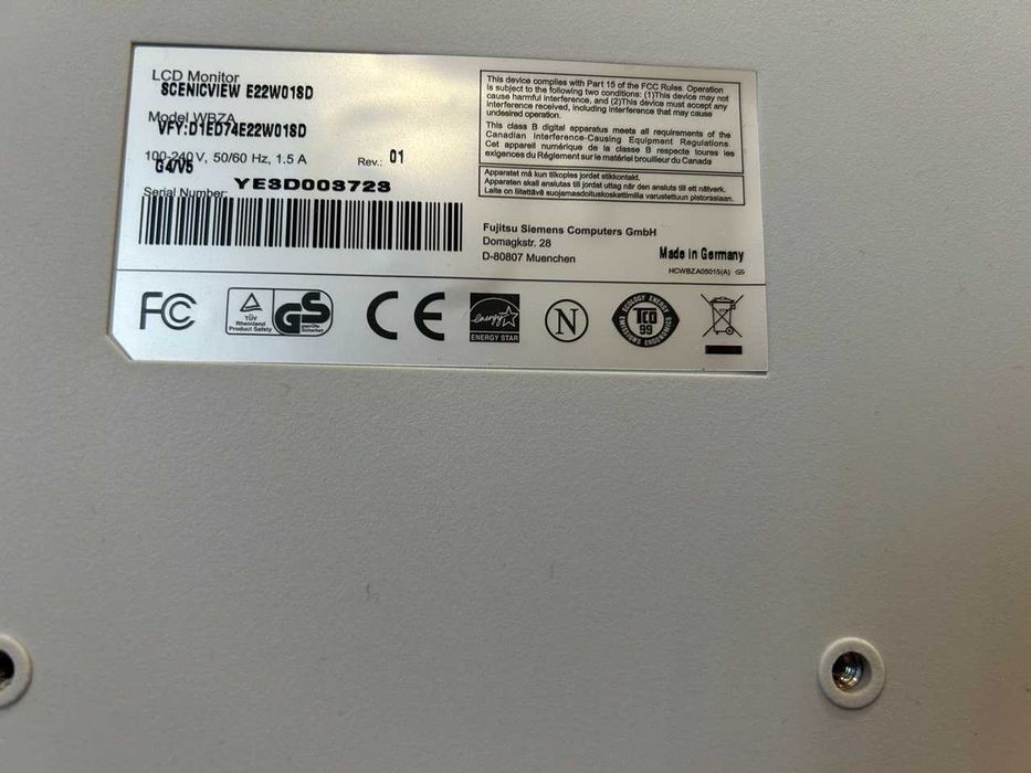 Монитор Fujitsu Siemens