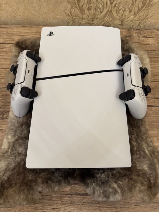 Playstation 5 slim 1tb