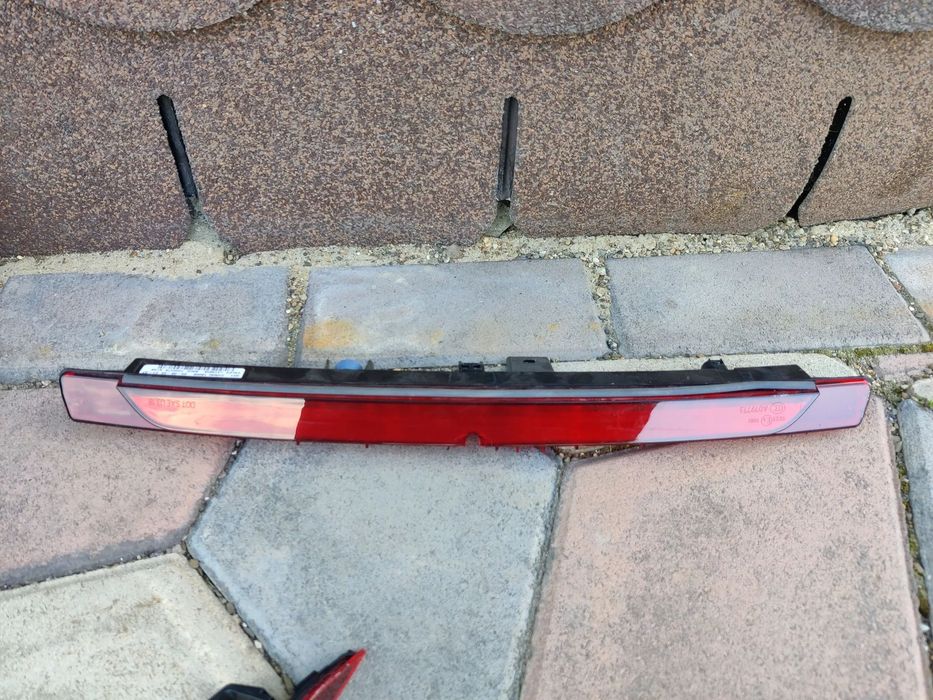Stop frana aditional Lampa centrala luneta Haion BMW Seria 3 G20 G21 7420478