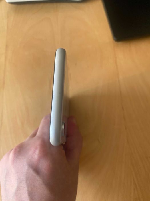 iPhone XR като НОВ