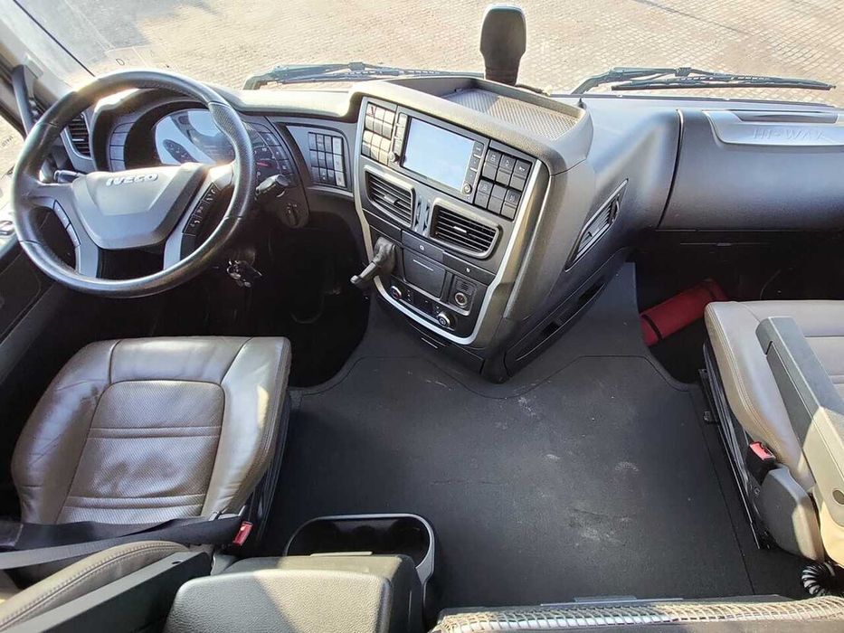 Тягач Iveco Stralis XP 480 4X2