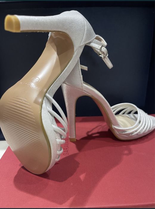 Сабо Pollini 35, / Сандали- сребристо НОВИ 49лв