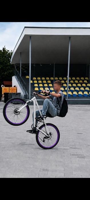 Продам стант велосипед