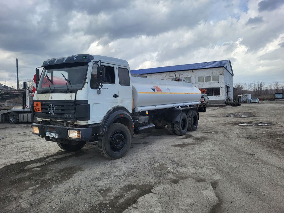 Продам  срочно кислотовоз под едкие вещества