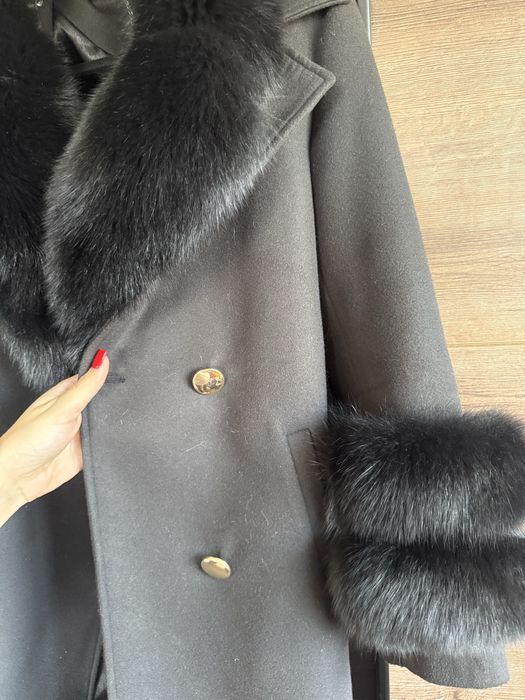 Черно кашмирено палто с пух