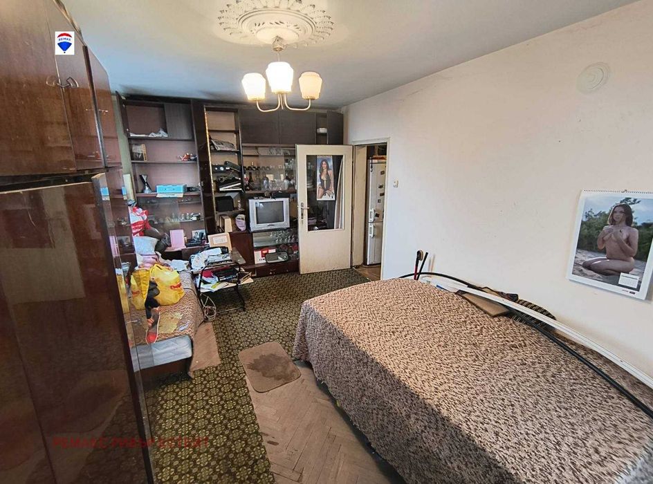 Продава се Двустаен апартамент в Русе, Здравец - 72 кв.м за 584 €/кв.м - Снимка #4