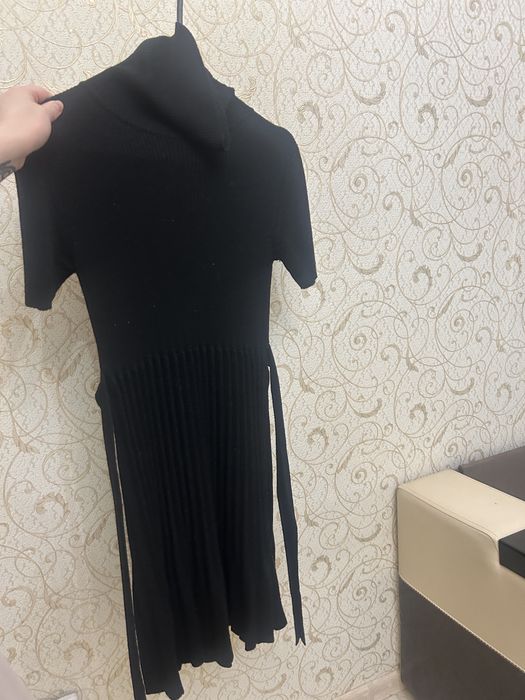 Отдам даром платье xs/s размер