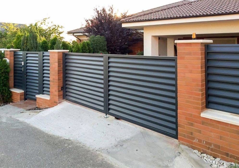 Construim garduri și porți