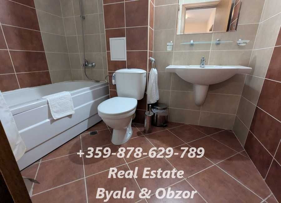 Тристаен апартамент с морска гледка + паркоместо в подземен гараж