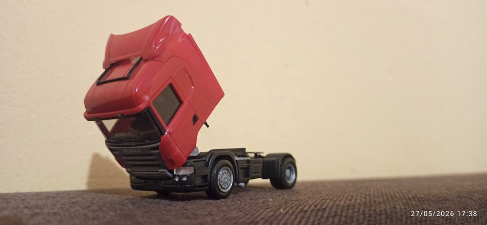 Scania R500 V8. Herpa 1/87.