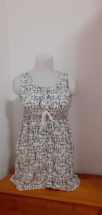 Рокля ZARA, NEW YORK, HM