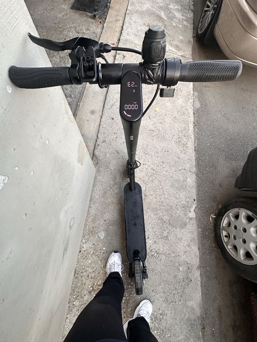 Trotineta VivoBike v30