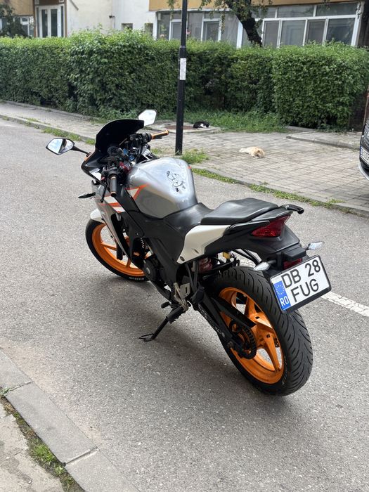 vand honda cbr125r jc50