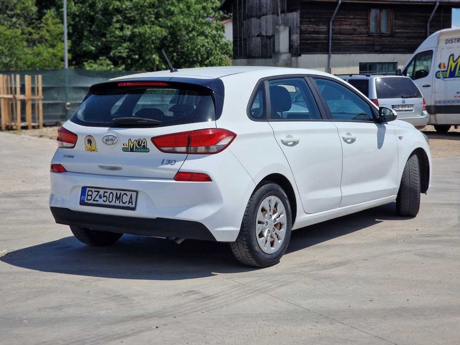 HYUNDAI i30 2017 — imagine 4